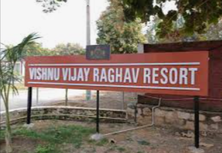 Book hotel Vishnu Vijay Raghav Resort in chitrakoot | Call @7042940079